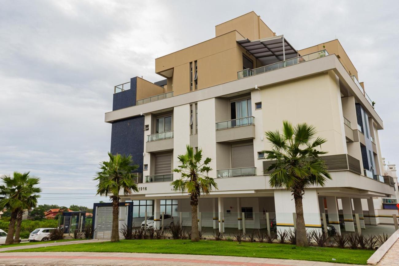 Estudio moderno no Campeche com piscina, perto da praia Florianopolis Exterior foto