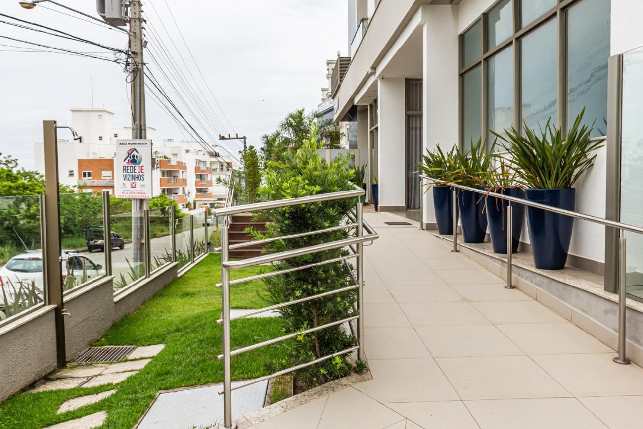 Estudio moderno no Campeche com piscina, perto da praia Florianopolis Exterior foto