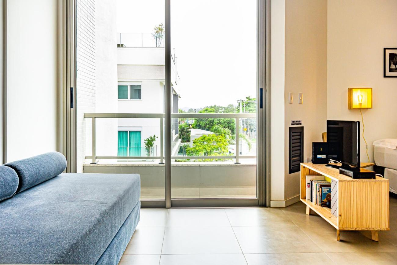 Estudio moderno no Campeche com piscina, perto da praia Florianopolis Exterior foto